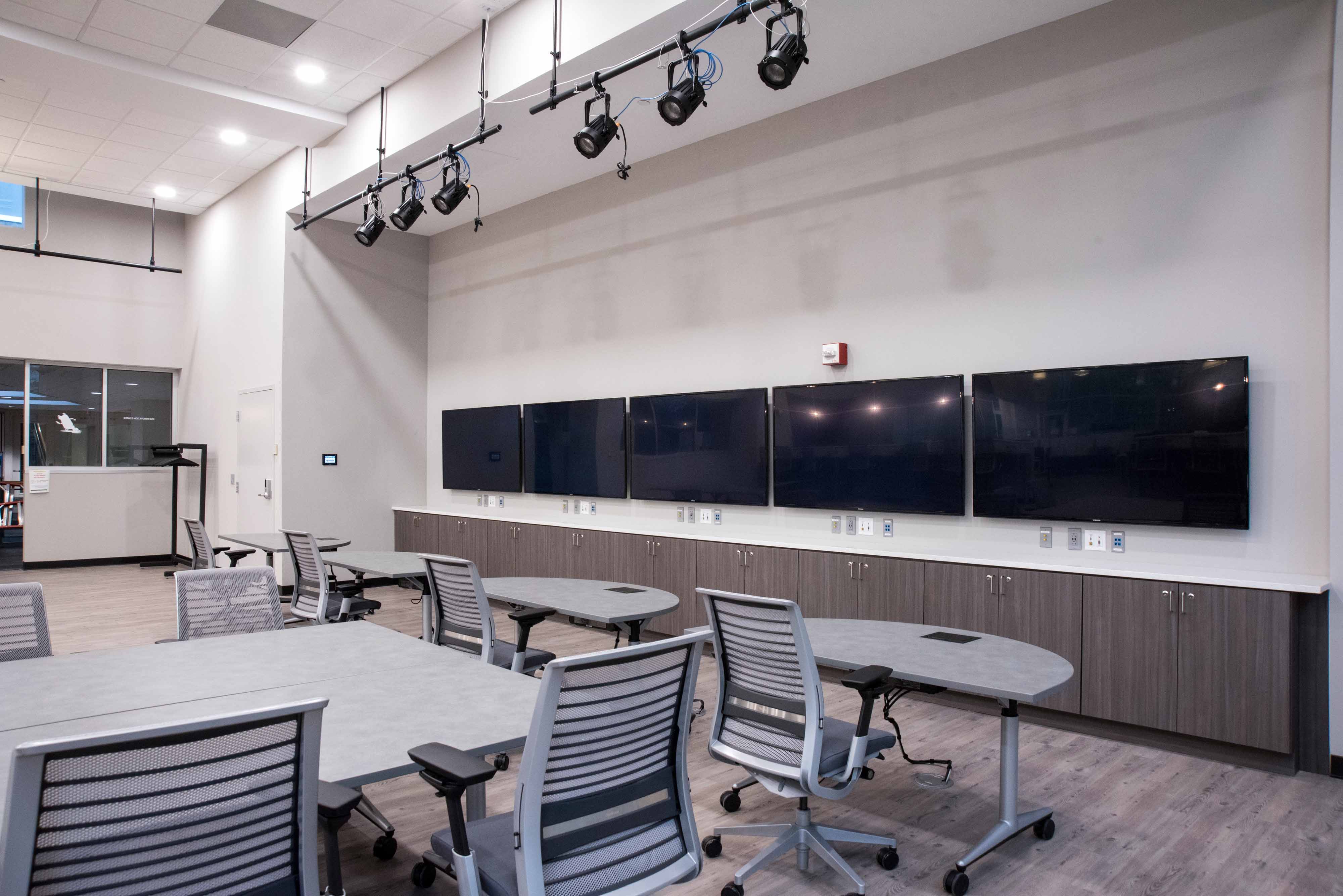 12f3101d-cde8-4ec1-b8c5-c9ac55612534